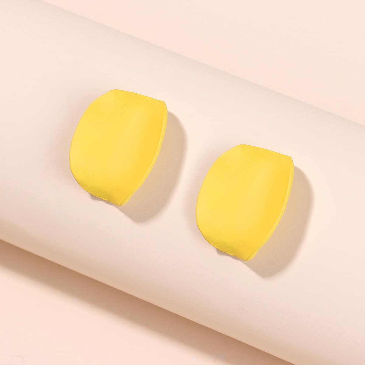 

Metal Stud Earrings, Yellow