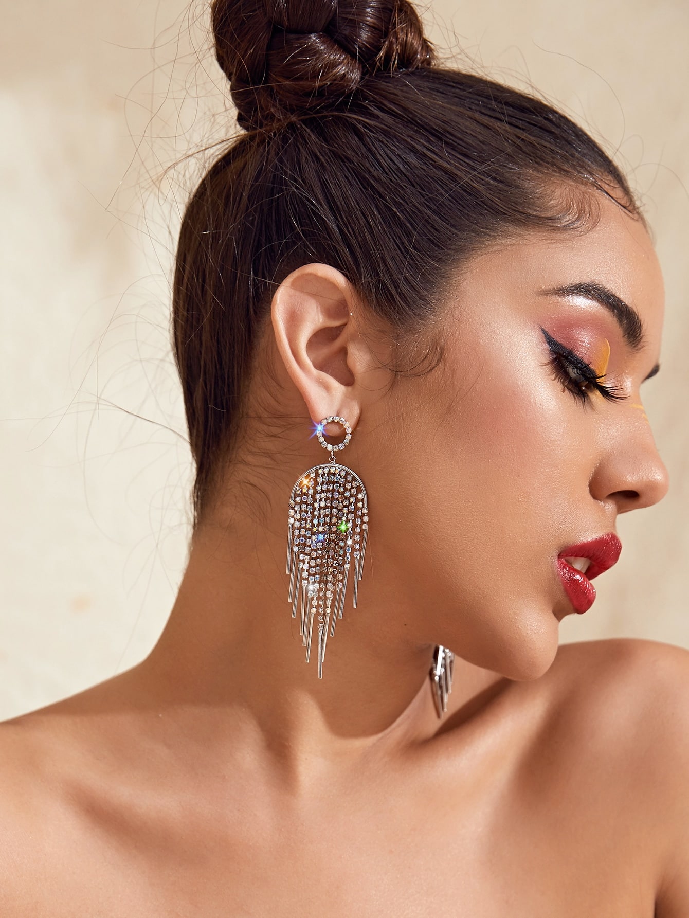 1pair Rhinestone Decor Fringe Drop Earrings thumbnail