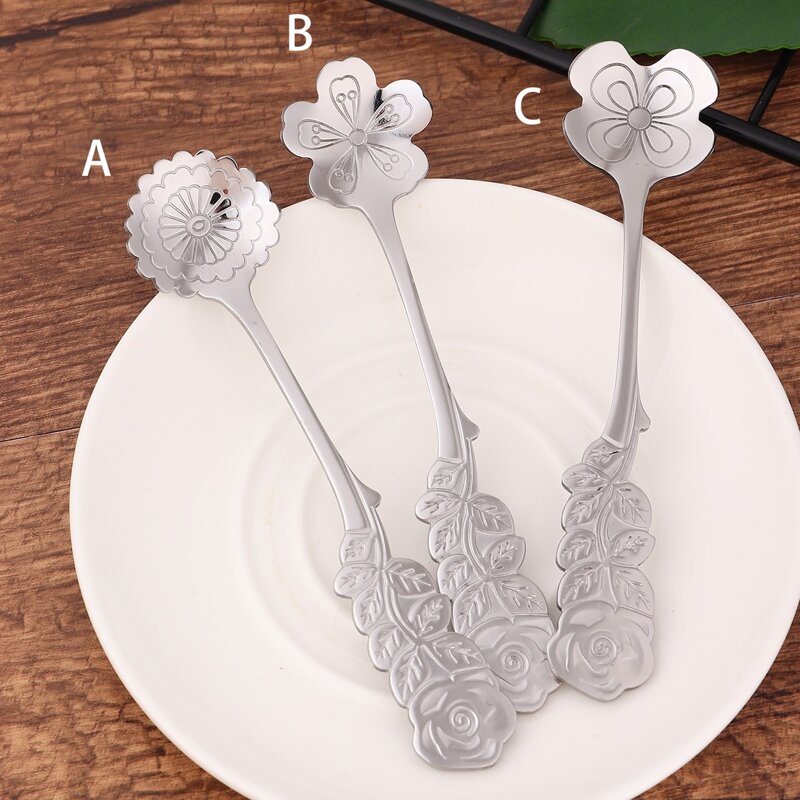 

1pc Flower Design Dessert Spoon, Silver