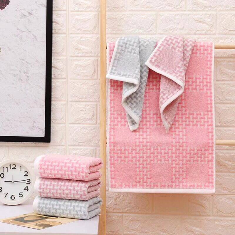 

1pc Plaid Pattern Face Towel, Multicolor