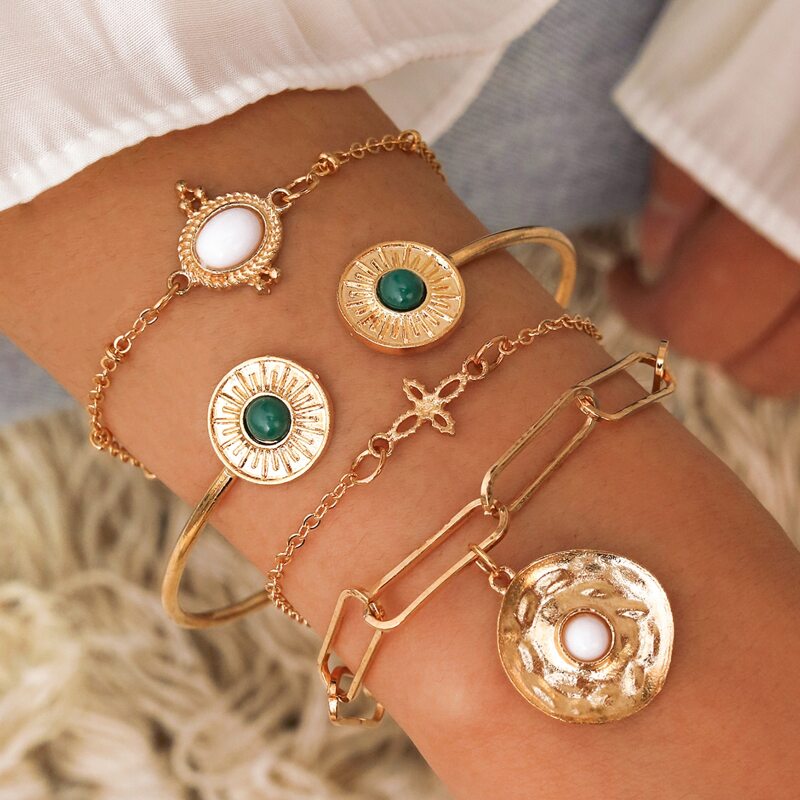 

4pcs Round Charm Bracelet, Multicolor