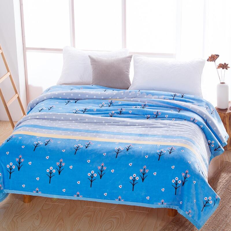 

Tree Print Blanket, Blue