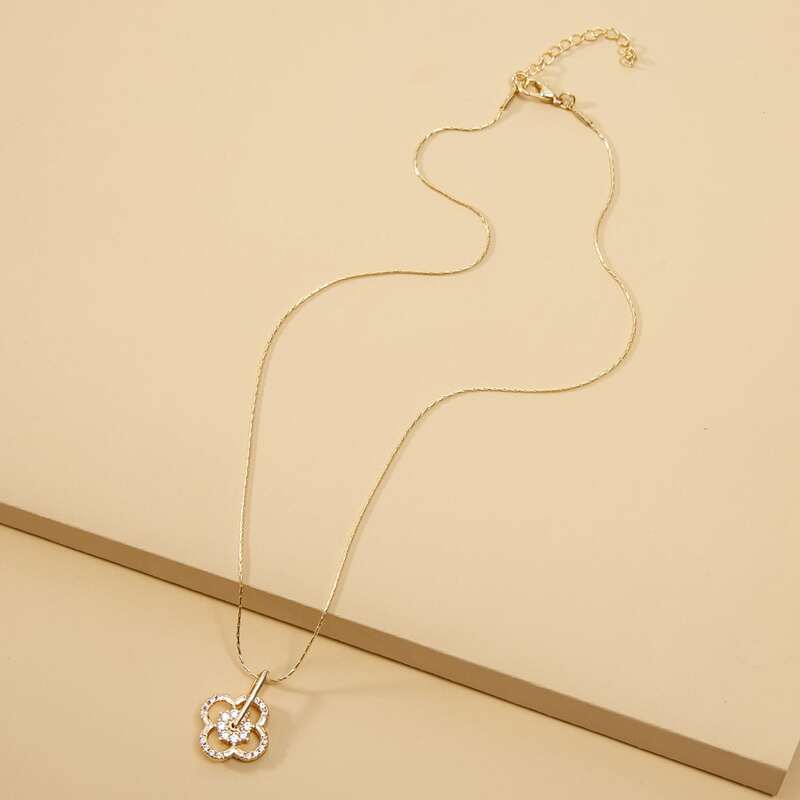 

Clover Charm Necklace, Gold