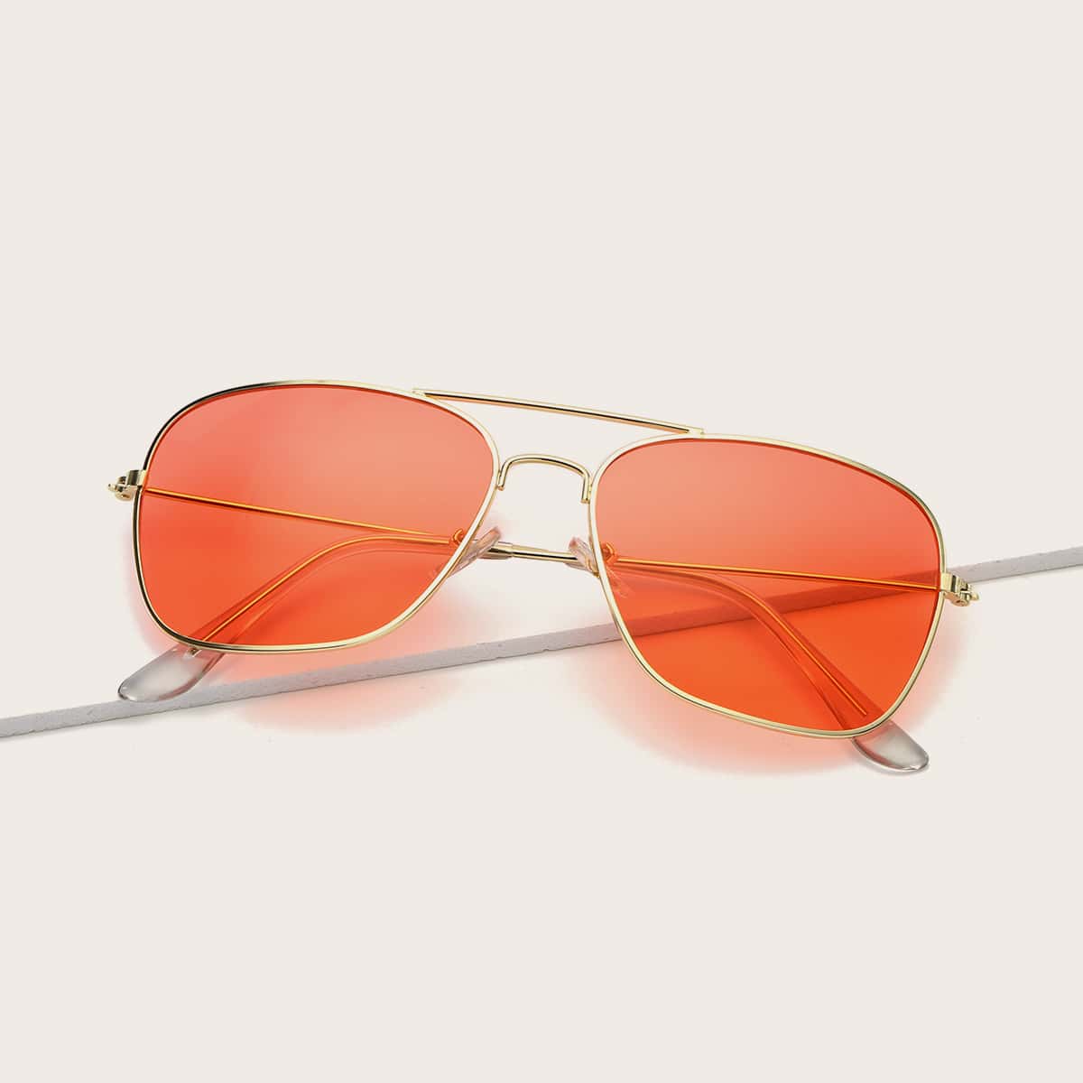 

Top Bar Metal Frame Sunglasses, Red