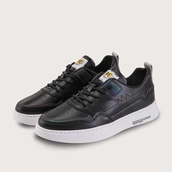 

Men Lace-up Front Perforated Skate Shoes, Black