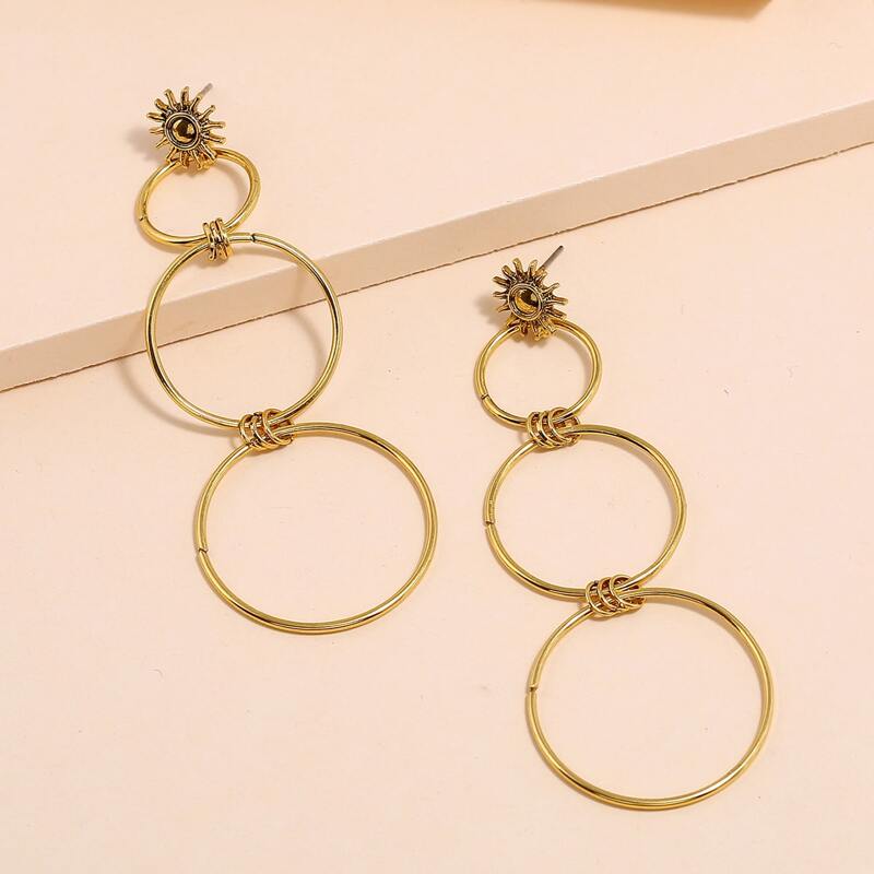

Round Drop Earrings, Gold