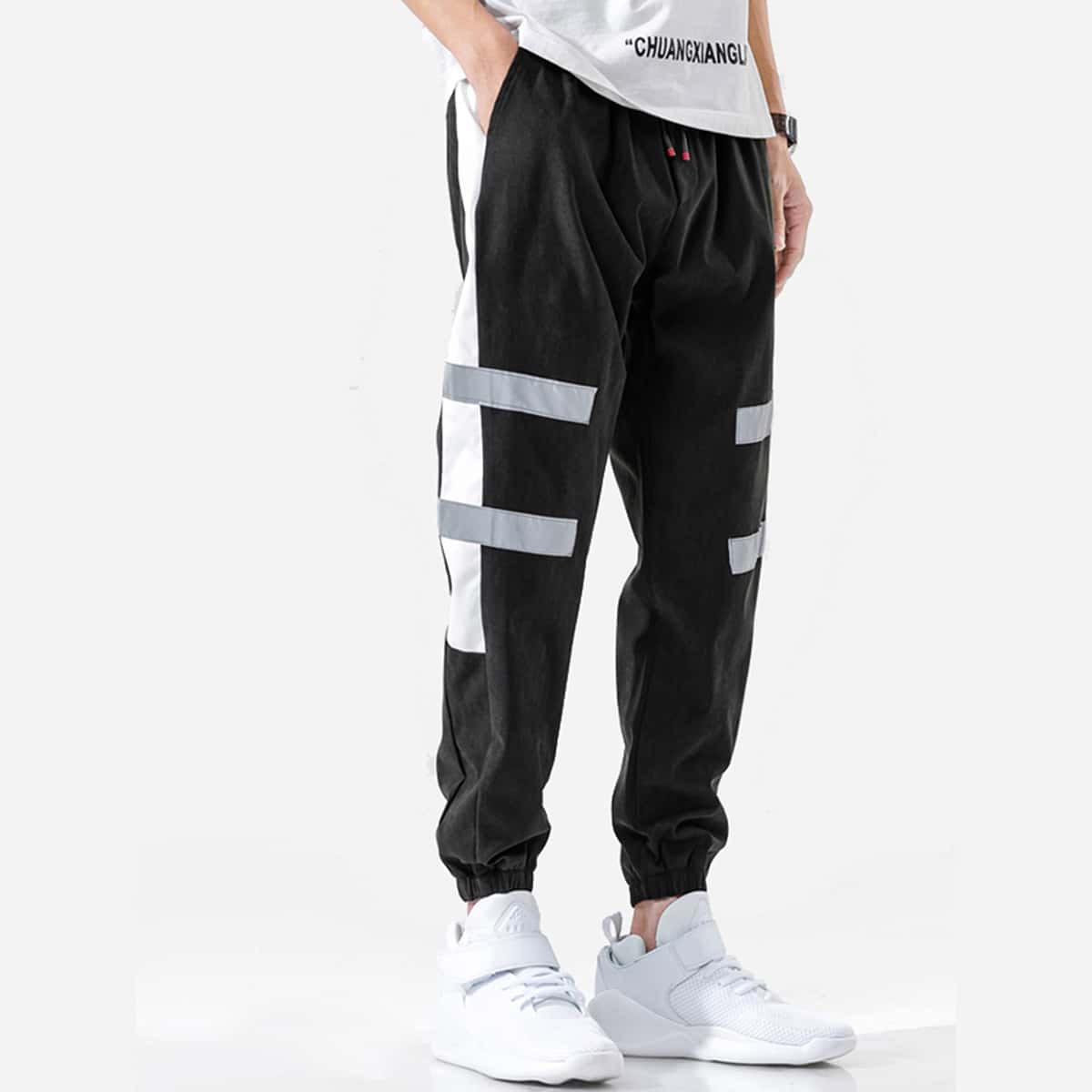 

Guys Contrast Sideseam Reflective Tape Pants, Black