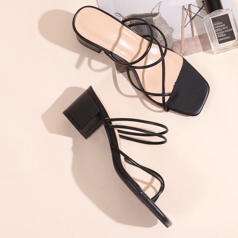 

Toe Post Cross Strap Chunky Heeled Mules, Black