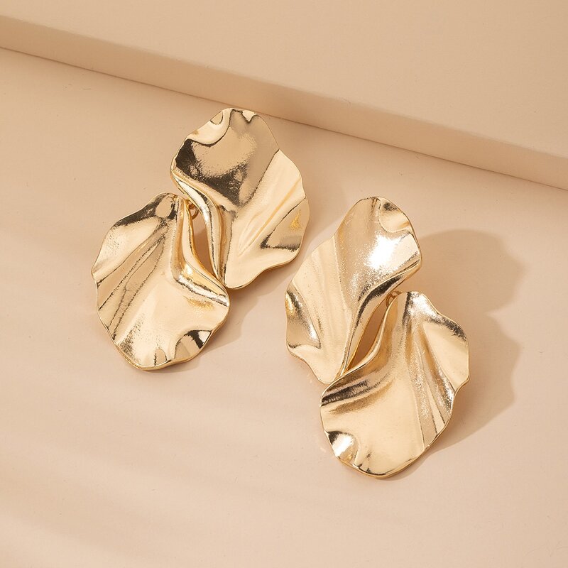 

Structured Stud Earrings, Gold