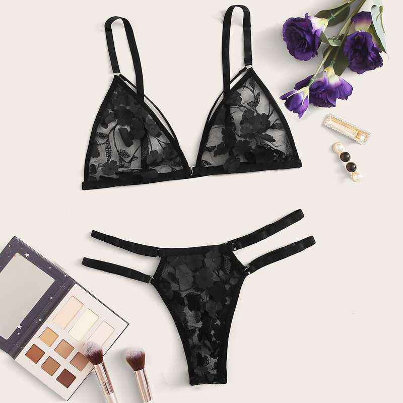 

Floral Applique Harness Lingerie Set, Black