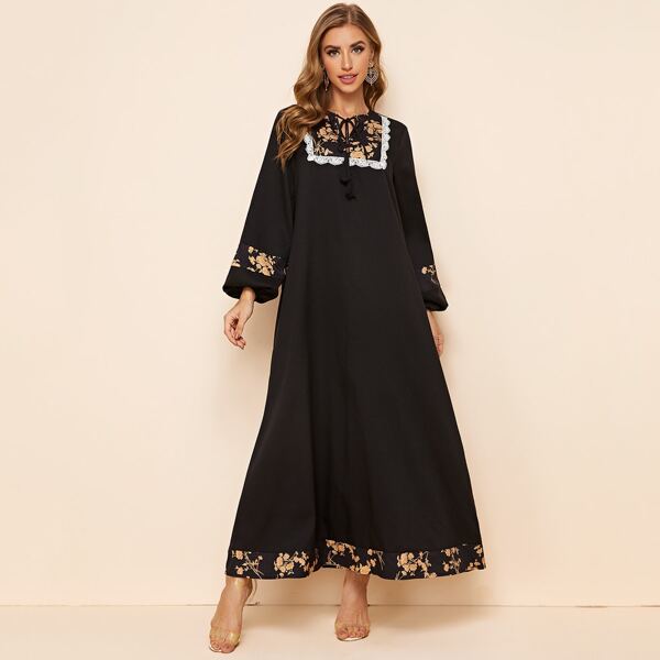 

Цветочное платье с вырезом-бантом, Чёрный