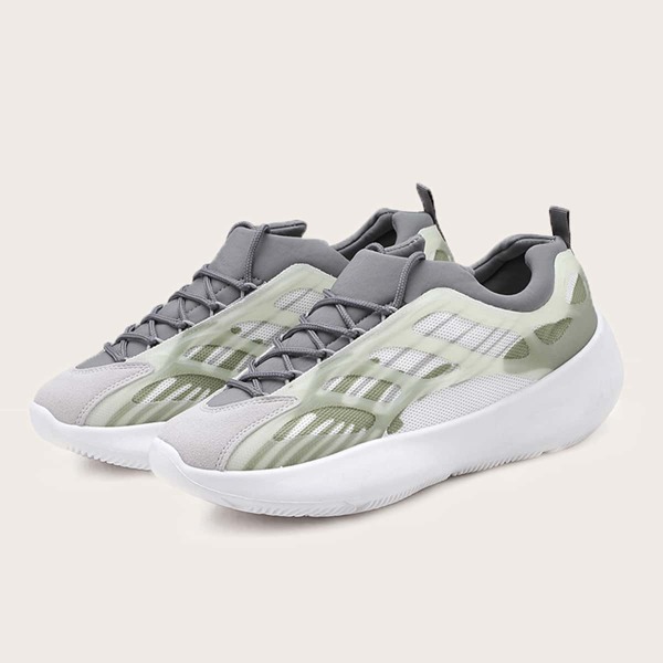 

Men Lace-up Front Wide Fit Sneakers, Grey