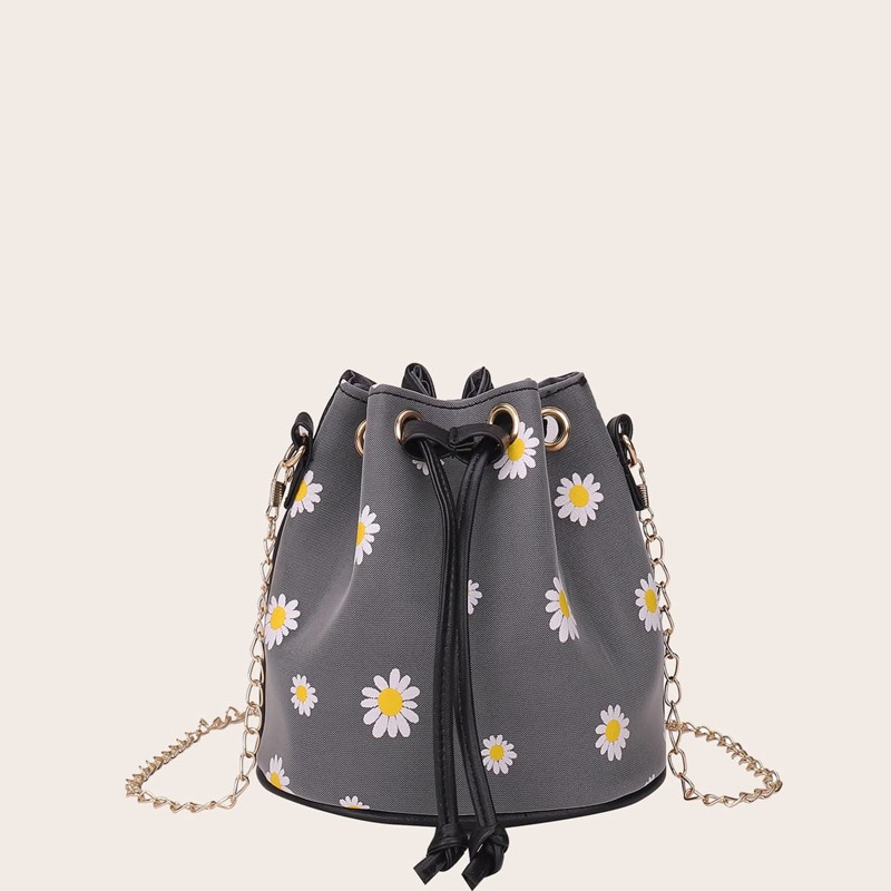

Daisy Floral Bucket Bag, Black