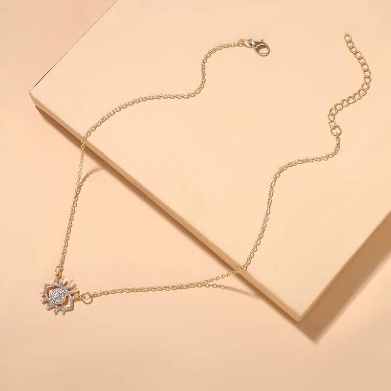 

Rhinestone Engraved Necklace, Multicolor