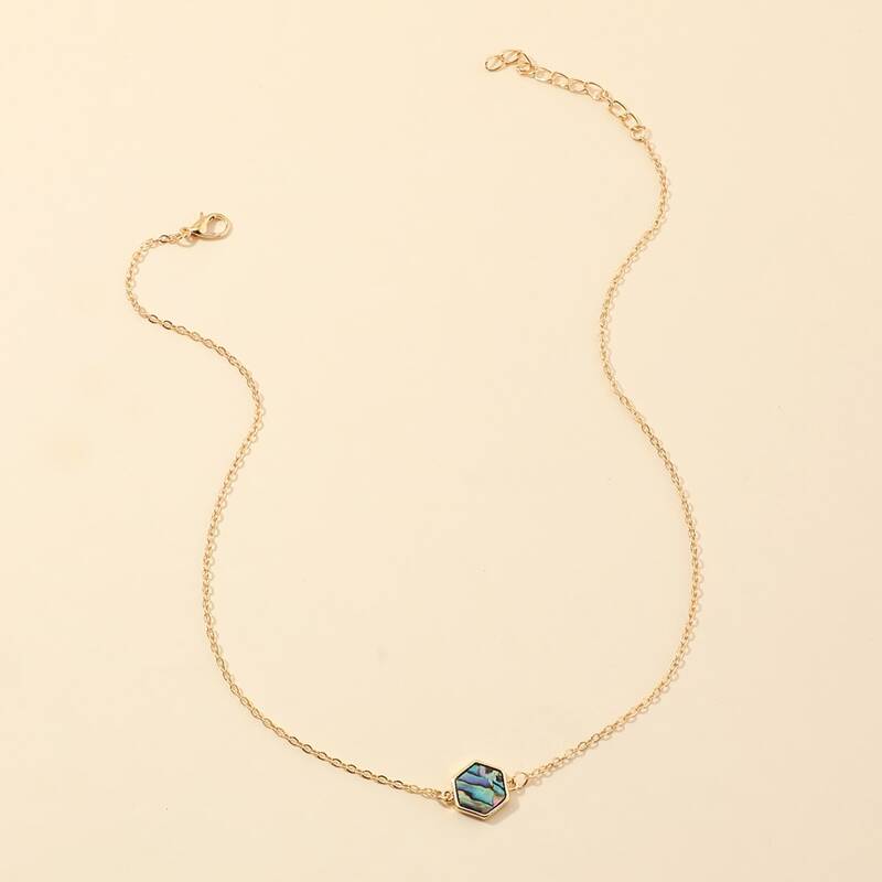 

Shell Charm Necklace, Gold