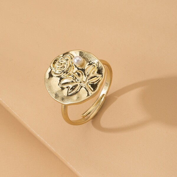 

Rose Faux Pearl Ring, Gold