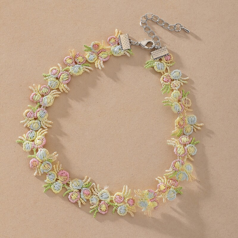 

Flower Embroidery Choker, Multicolor