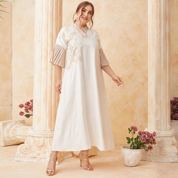 

Plus Floral Embroidery Pleated Detail Tunic Dress, White