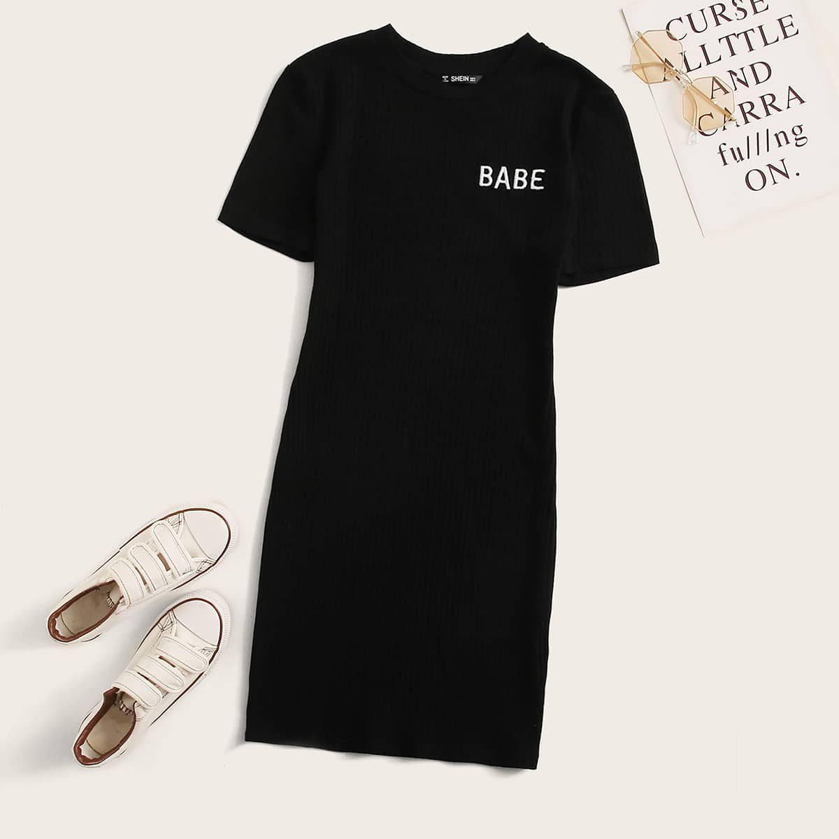 

Babe Graphic Black Dress