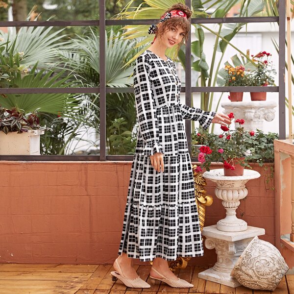 

Flounce Sleeve Plaid Ruffle Hem Dress, Black and white