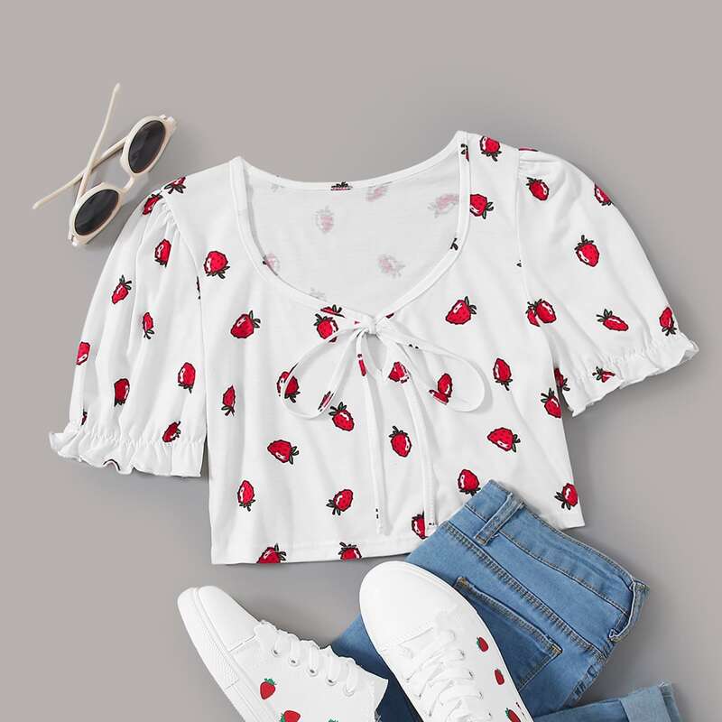 

Strawberry Print Tie Front Tee, White