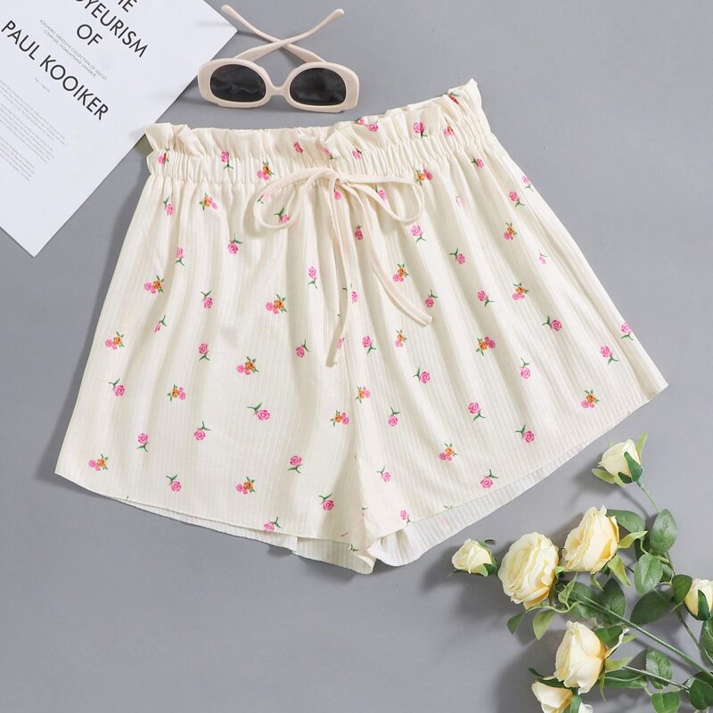 

Ditsy Floral Paperbag Waist Shorts, White