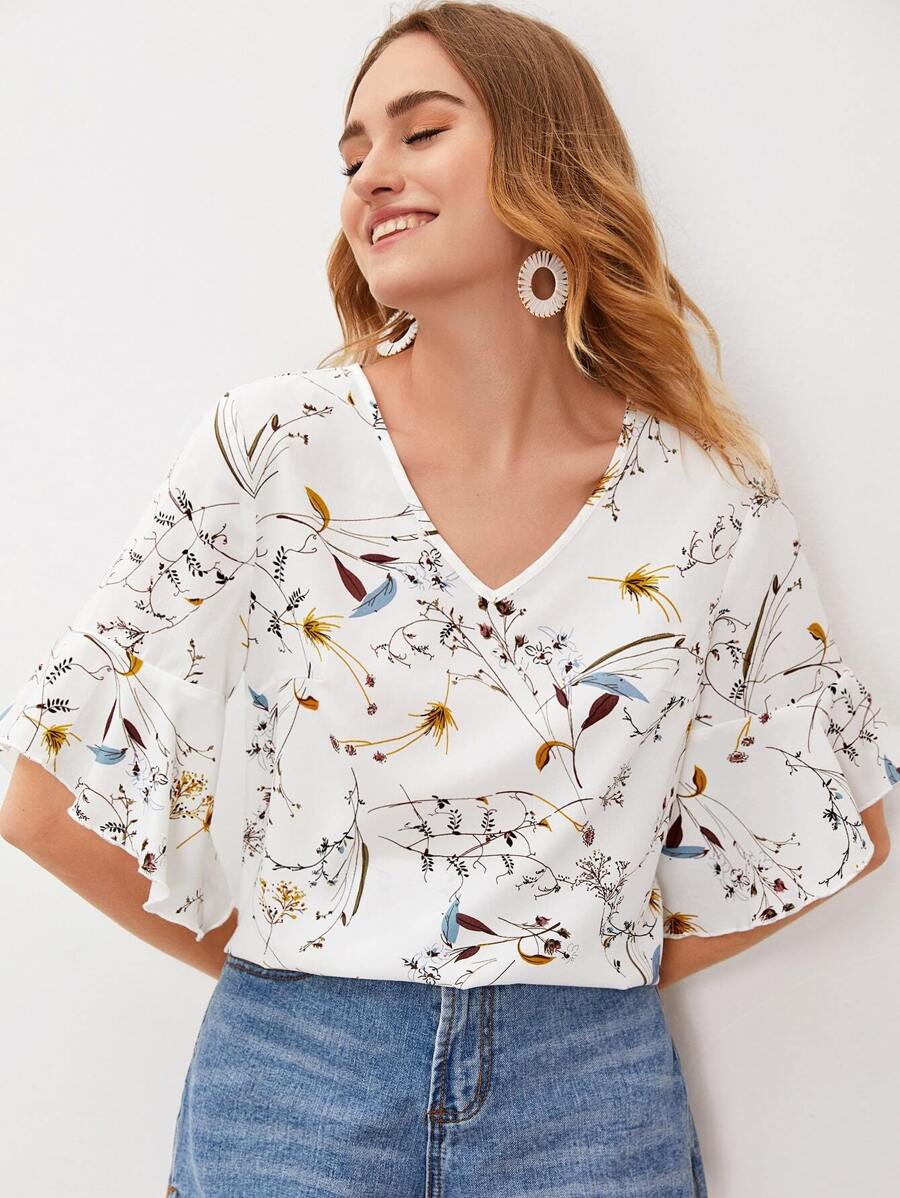 SHEIN LUNE v領植物圖案荷葉邊袖上衣 - 白色 - 查看 1
