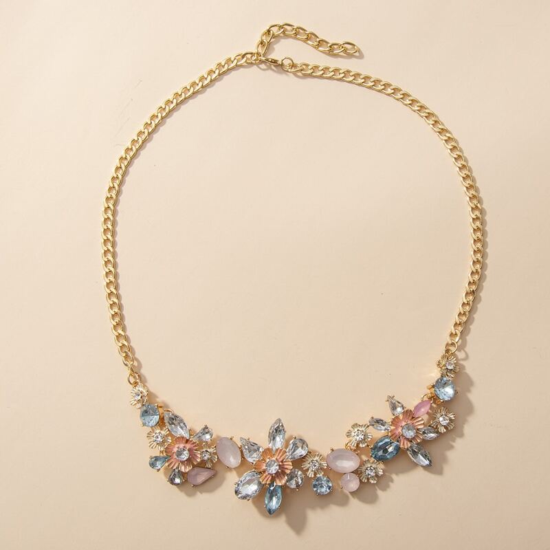 

Flower Decor Necklace, Multicolor
