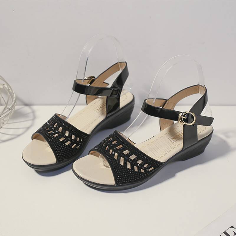 

Cutout Band Ankle Strap Sandals, Black