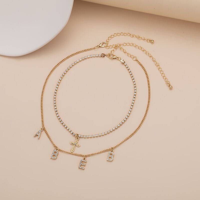 

2pcs Rhinestone Engraved Necklace, Gold