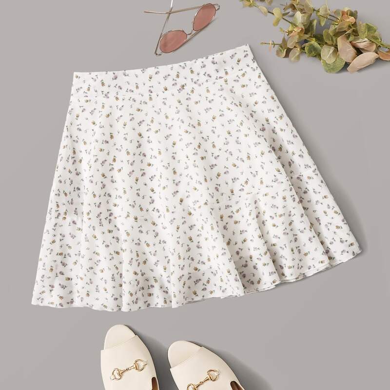 

Ditsy Floral Skirt, White