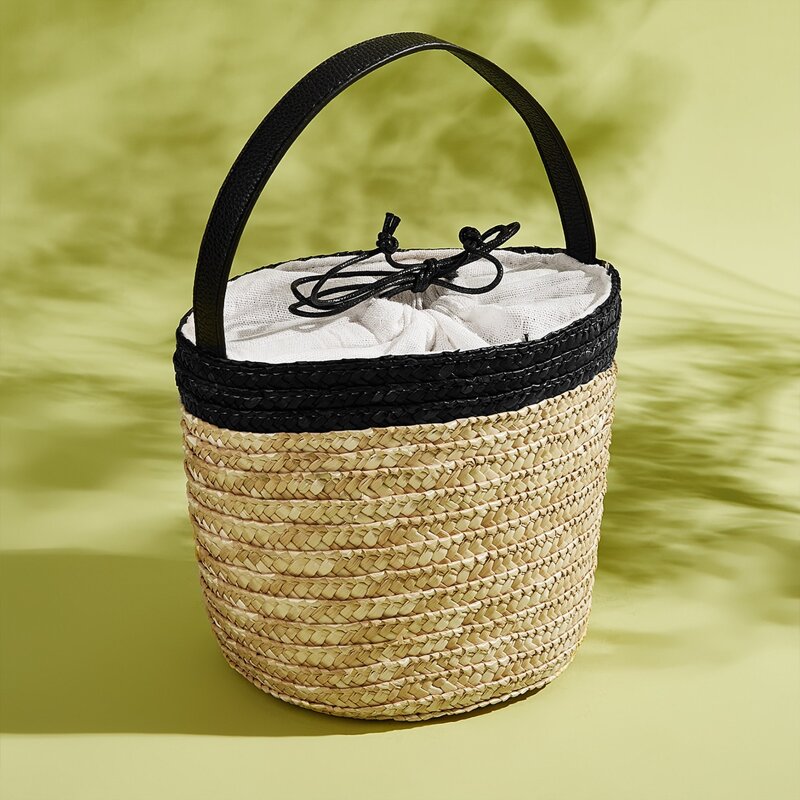 

Drawstring Braided Bucket Bag, Khaki