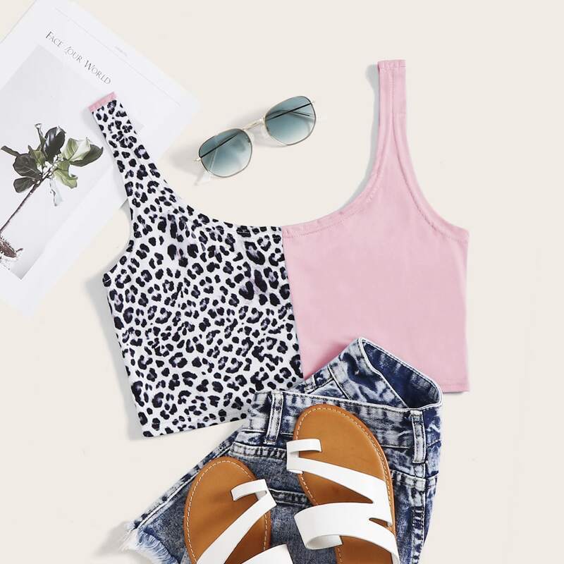 

Contrast Leopard Crop Tank, Multicolor