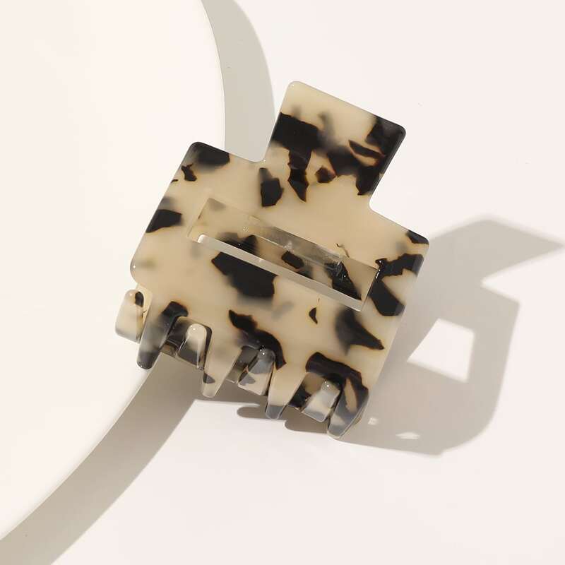 

Leopard Pattern Hair Claw, Multicolor