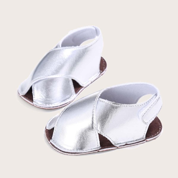 

Baby Girl Metallic Cross Strap Sandals, Silver