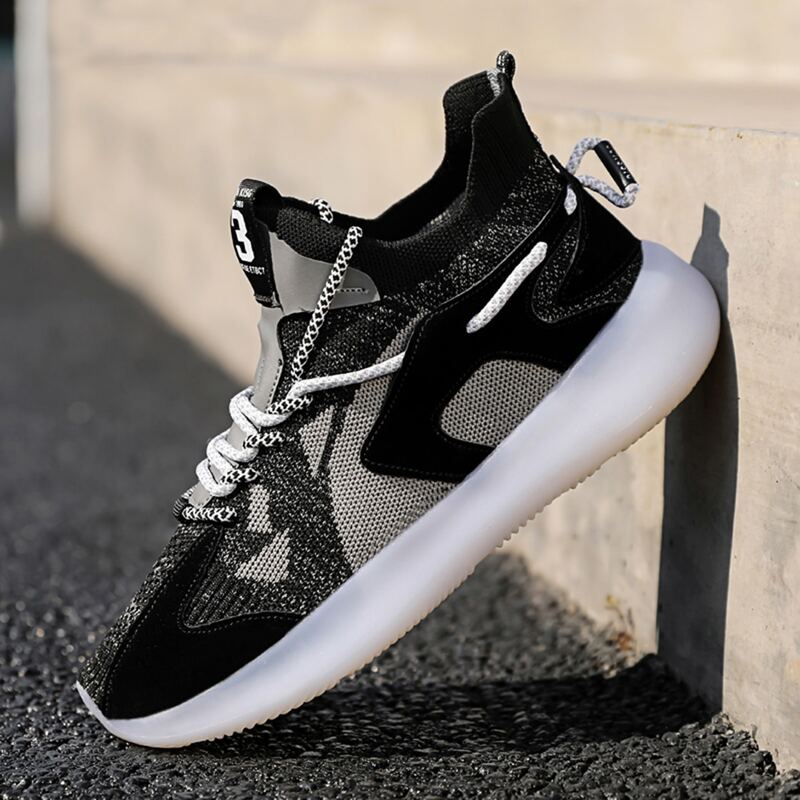 

Guys Lace-up Front Colorblock Sneakers, Black