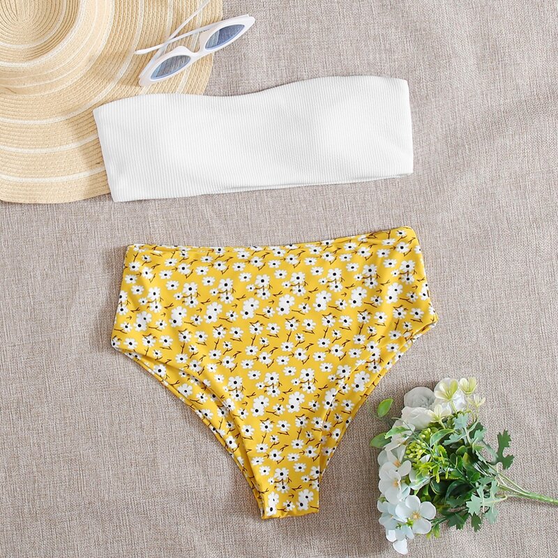 

Ditsy Floral Bandeau Bikini Swimsuit, Multicolor