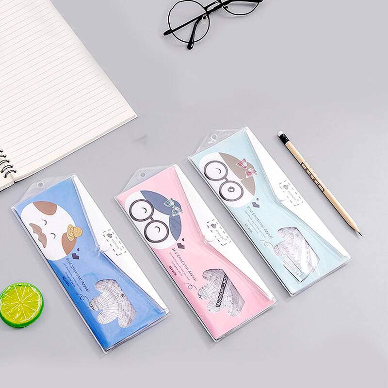 

1pack 4 In 1 Cartoon Clear Random Ruler, White