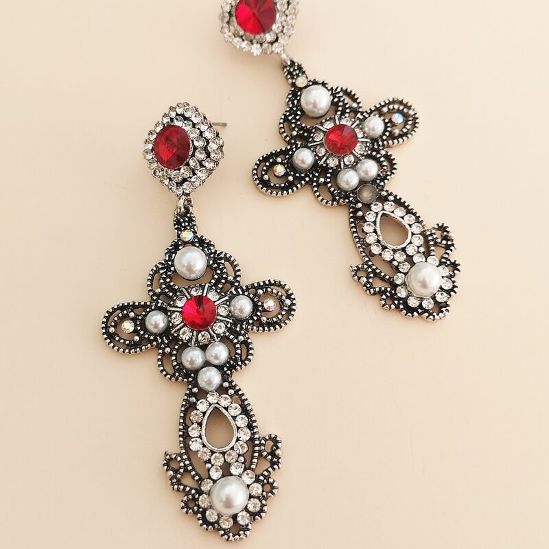 

Rhinestone Engraved Drop Earrings, Multicolor