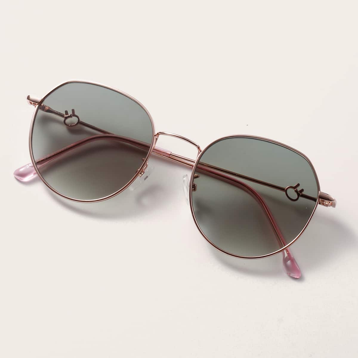 

Metal Frame Sunglasses, Green