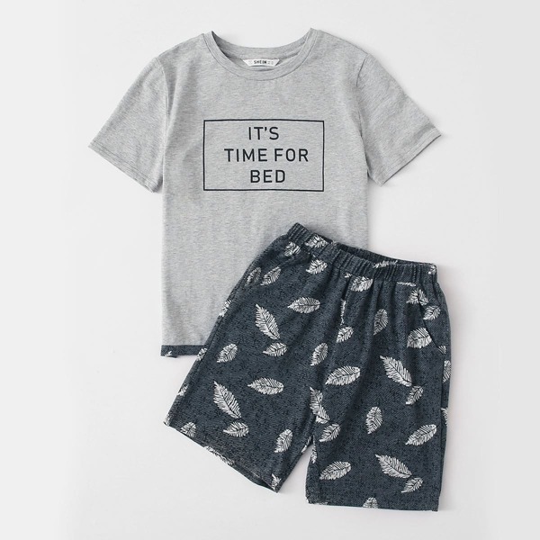 

Boys Slogan Graphic Top & Leaf Shorts PJ Set, Multicolor