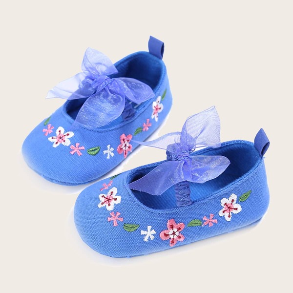 

Baby Girl Bow Decor Floral Embroidery Flats, Blue