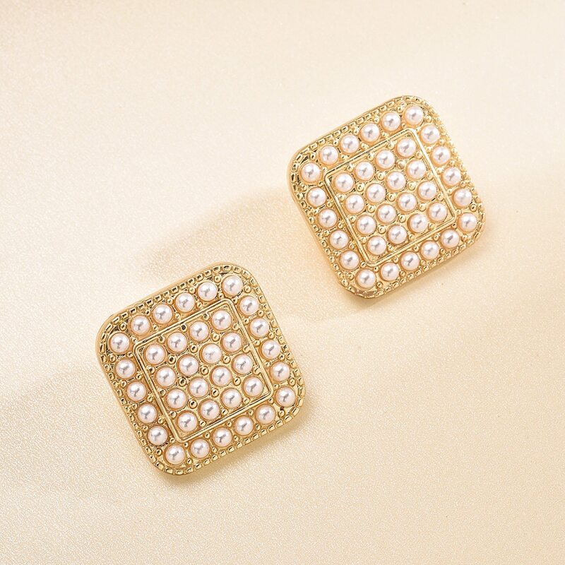 

Square Shaped Stud Earrings, White