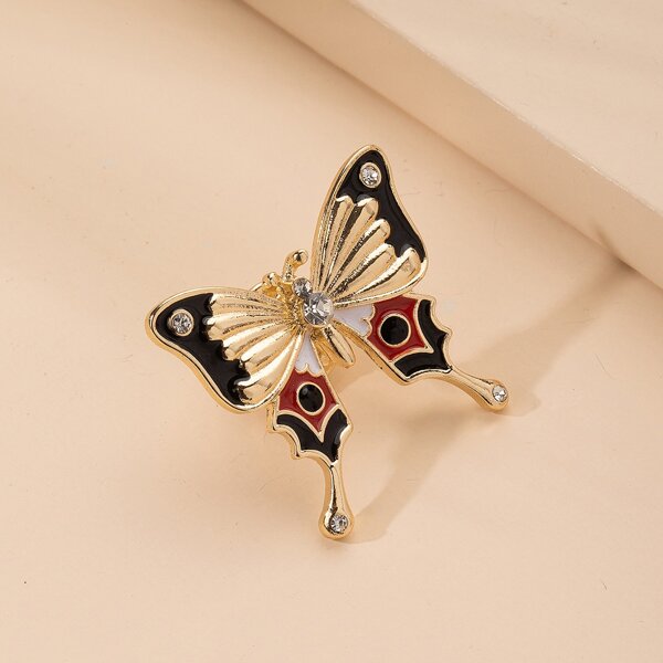 

Butterfly Design Brooch, Gold