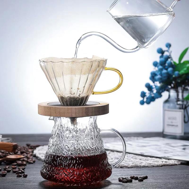 

Coffee Pot With Strainer