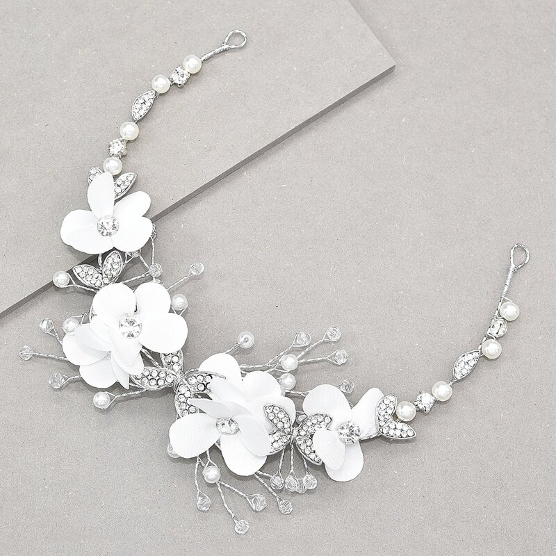

Rhinestone Engraved Hair Accessory, White