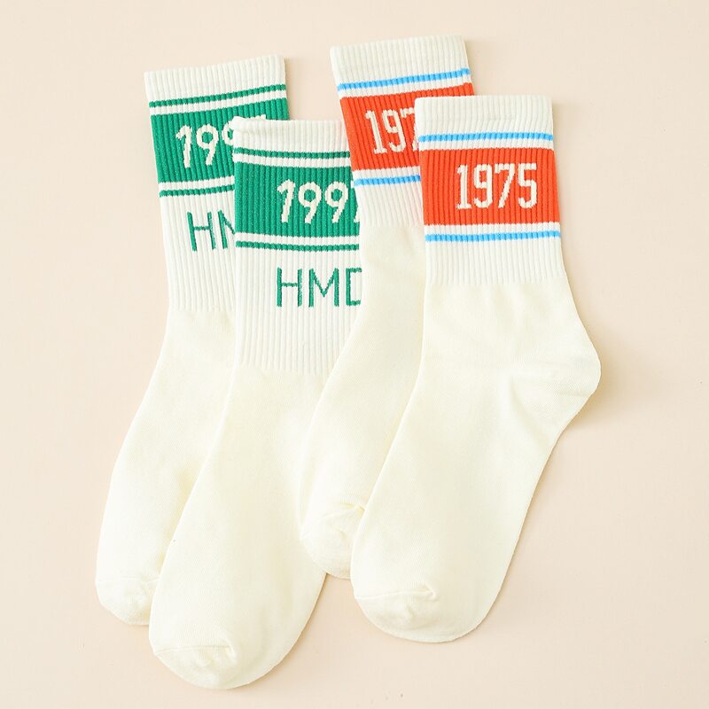 

2pairs Number Graphic Socks, Multicolor