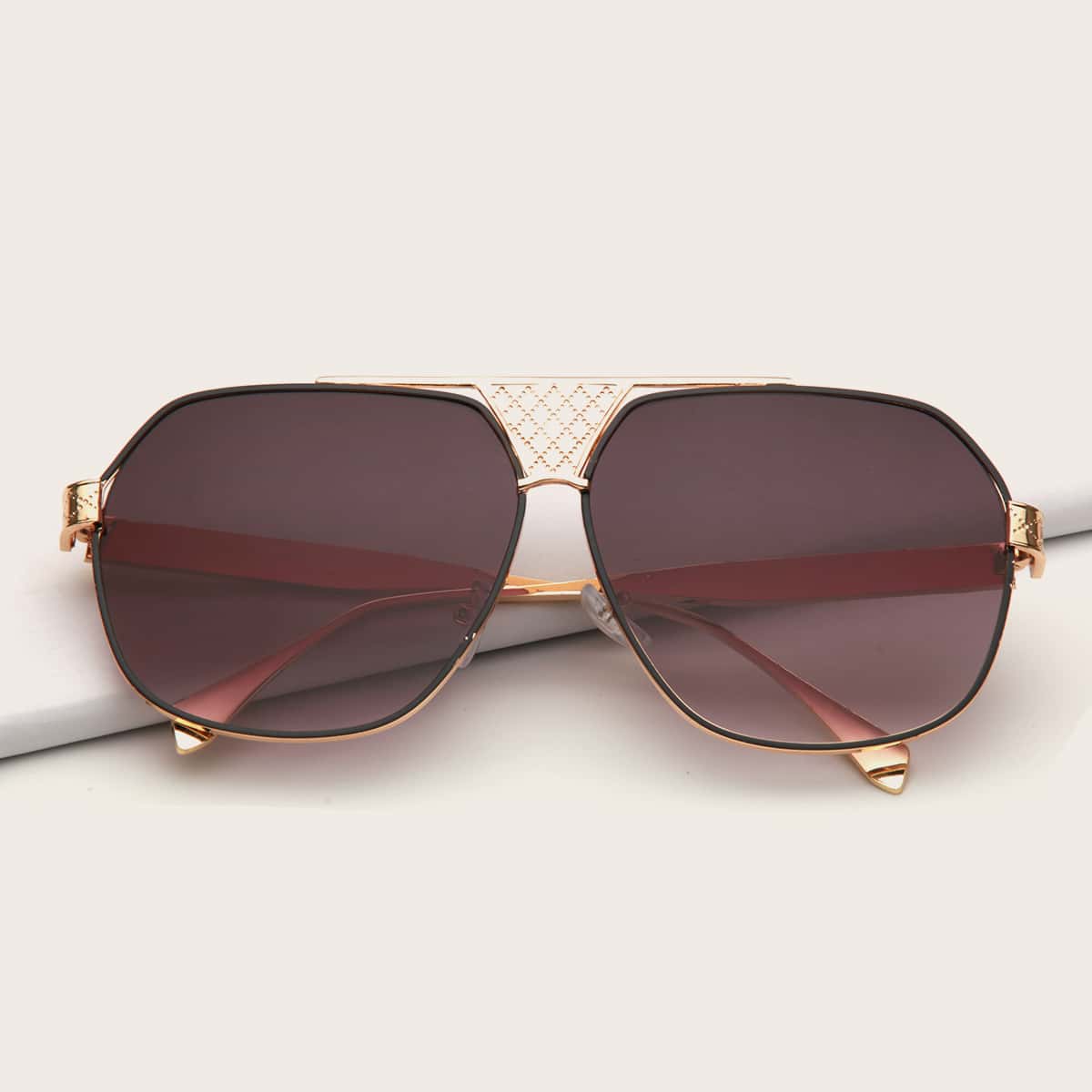 

Guys Flat Top Sunglasses, Multicolor