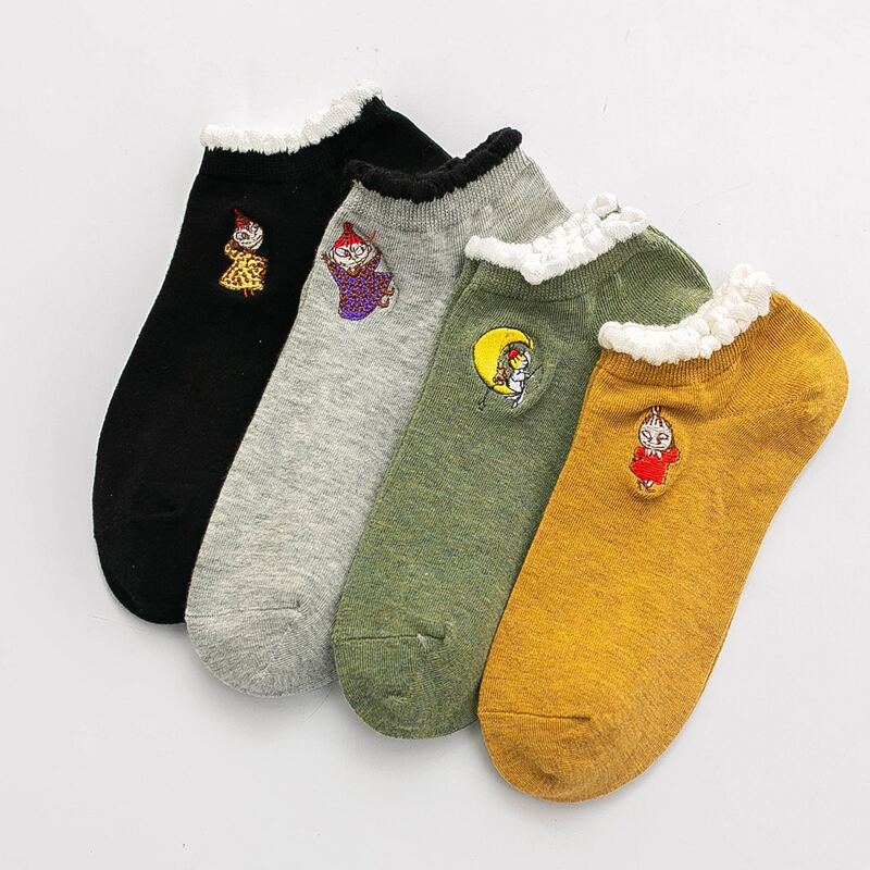 

4pairs Girl Embroidery Socks, Multicolor