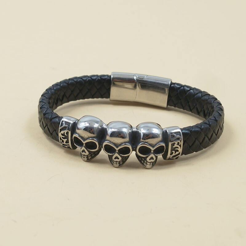 

Guys Skull Bracelet, Black